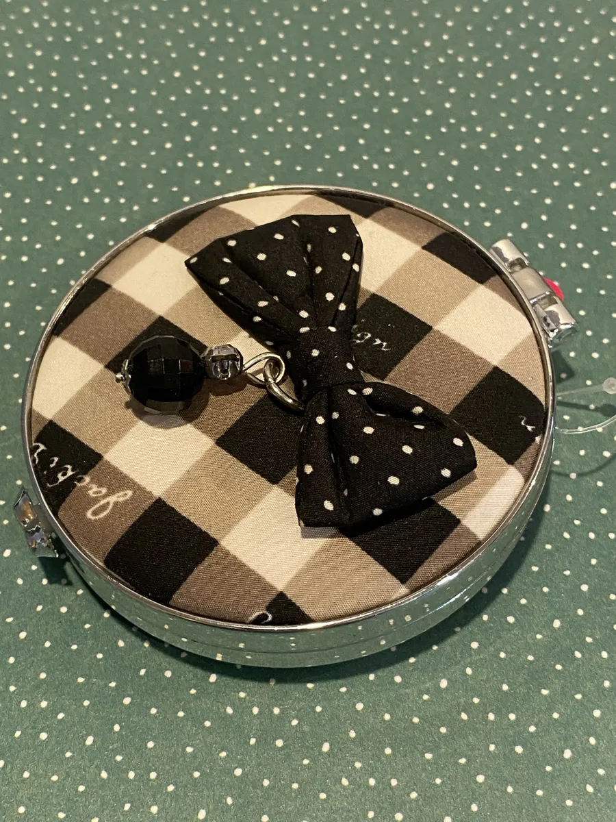 Retro Plaid Round Compact Mirror