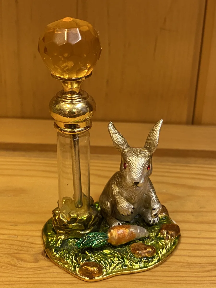 Perfume Bottle (Rabbit)