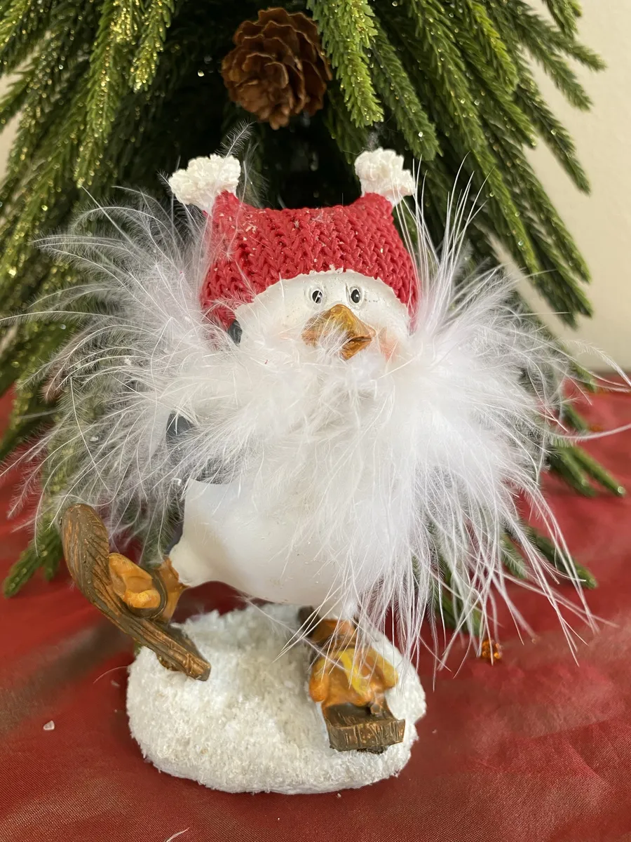 Christmas 5" Resin Fluffy Penguin on Skis